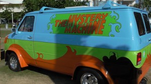 The Scooby-Doo Mystery Machine van in real life at San Diego Comic-Con 2013!