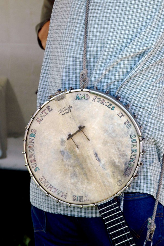 Pete Seeger Banjo 2009