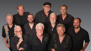 Steve Smith and the Nakeds